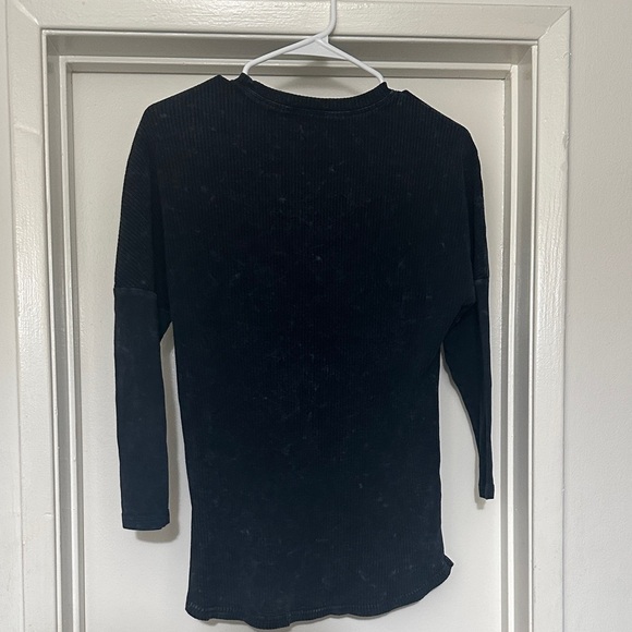 THE RUNWAY COMPANY Navy Grey Speckle Long Sleeve Top $27 SIZE SMALL Grunge Alt - Picture 3 of 7